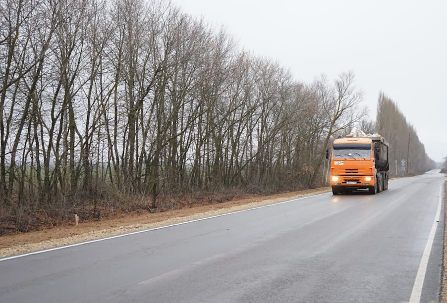 В Саратовской области в этом году обновят участок дороги, связывающей три района